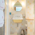 Hotel Le Petit