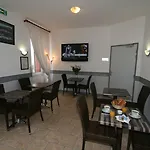 Hotel Le Petit