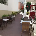 Le Petit 3* Saint-Jean-de-Luz