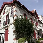 Hotel Le Petit