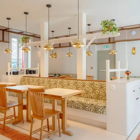 מלון Le Petit 3*