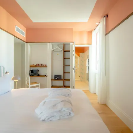 Hotel Le Petit