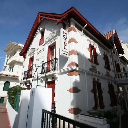 Le Petit San Juan de Luz