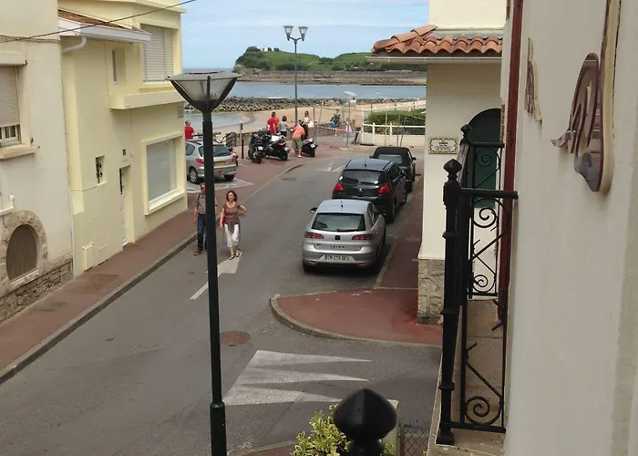 Le Petit 3* Saint-Jean-de-Luz