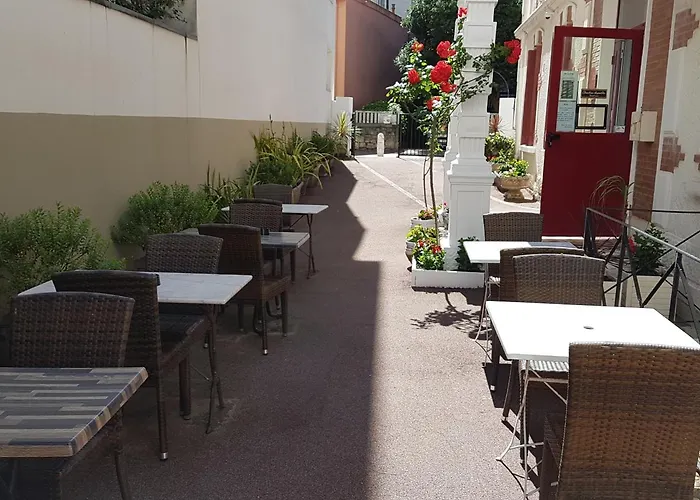 Le Petit 3* Saint-Jean-de-Luz